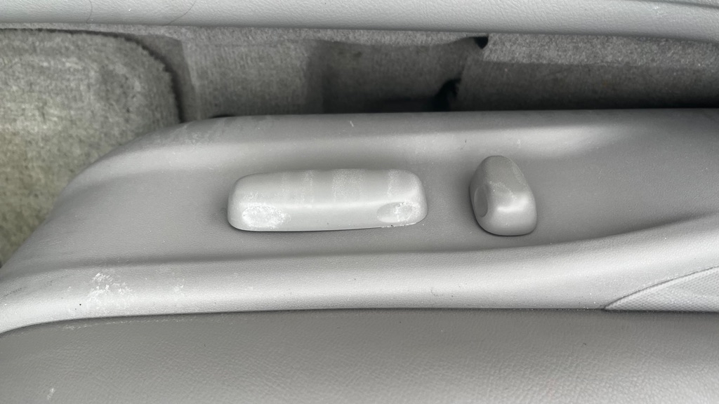 Toyota Camry LE V6 2007