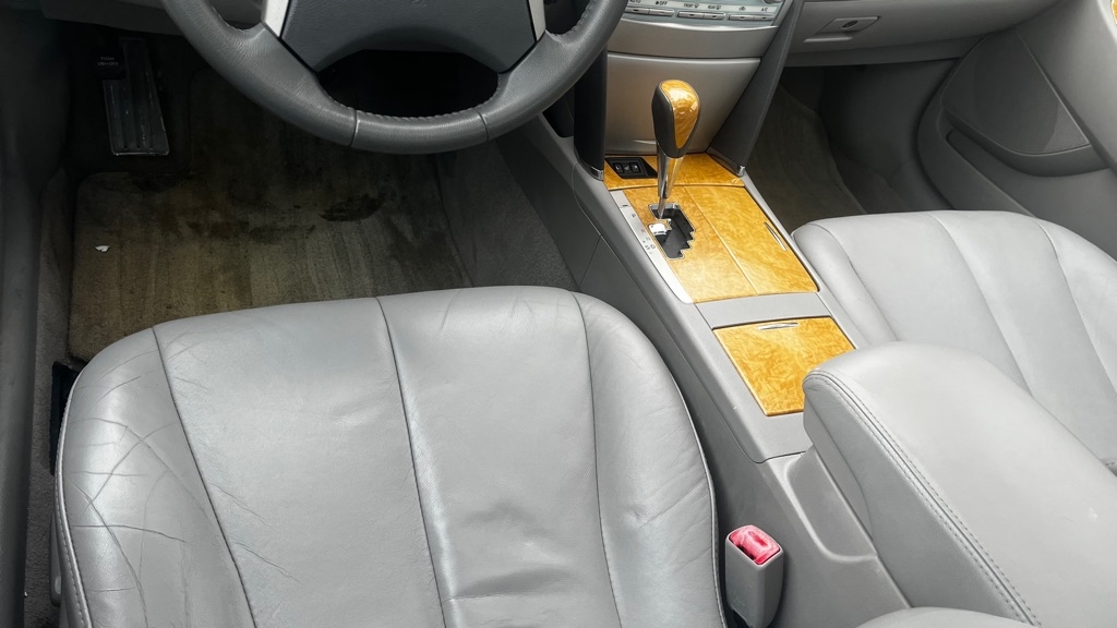 Toyota Camry LE V6 2007