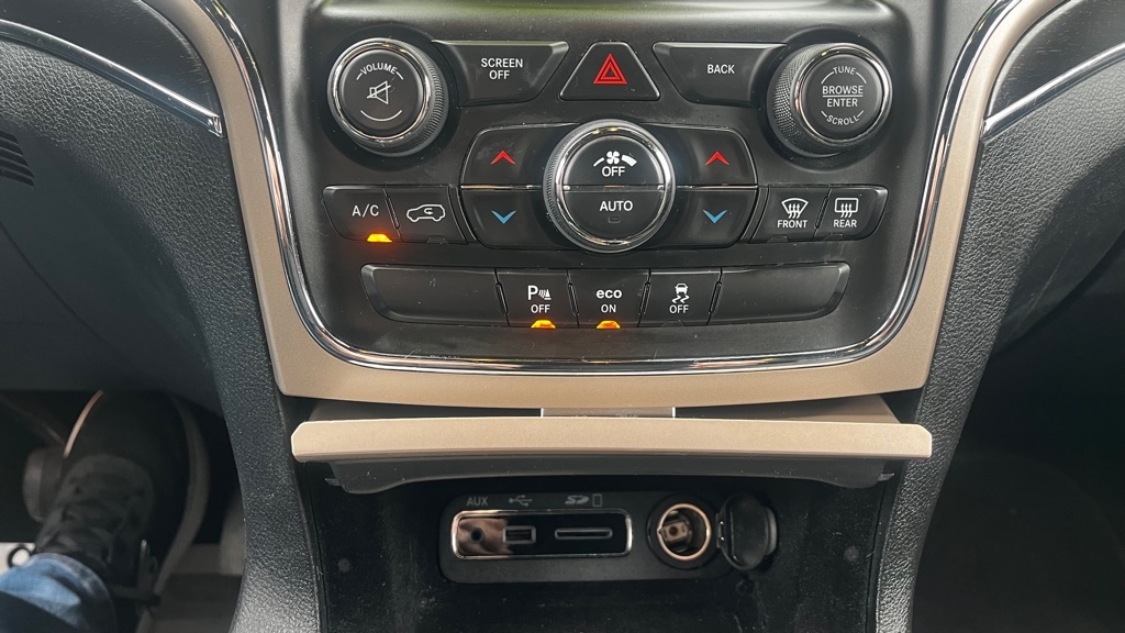 Jeep Grand Cherokee Limited 4WD 2015