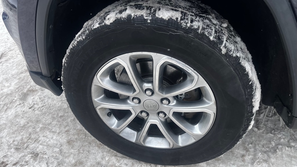 Jeep Grand Cherokee Limited 4WD 2015