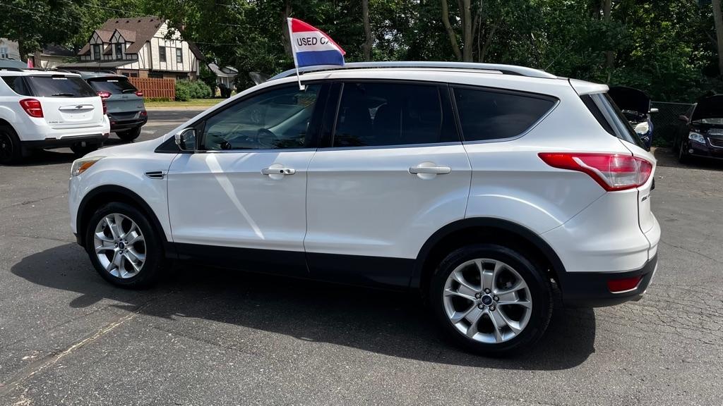 Ford Escape Titanium 4WD 2015
