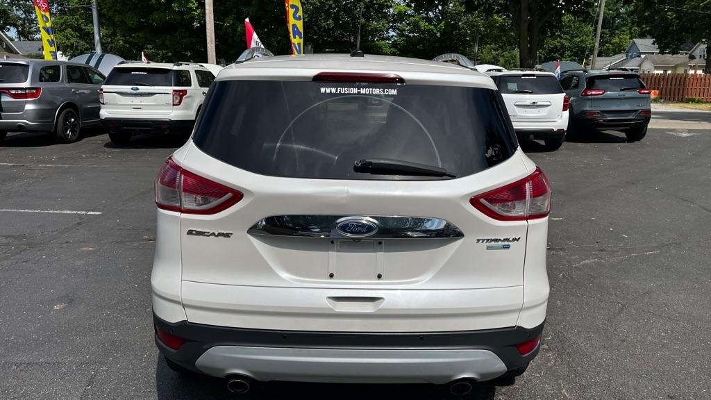 Ford Escape Titanium 4WD 2015