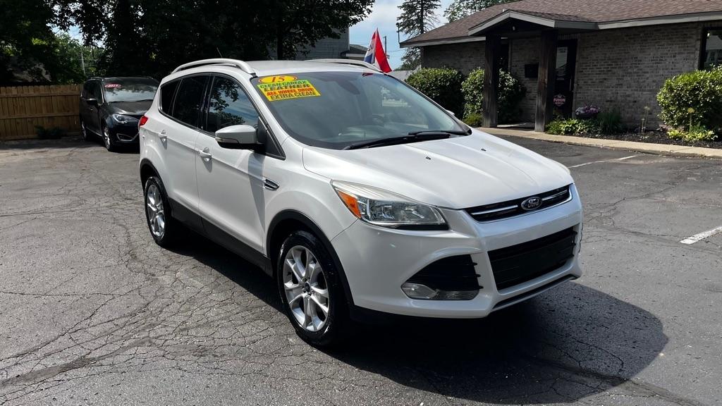 Ford Escape Titanium 4WD 2015