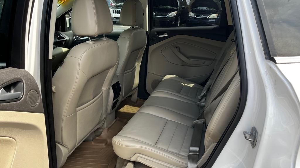 Ford Escape Titanium 4WD 2015