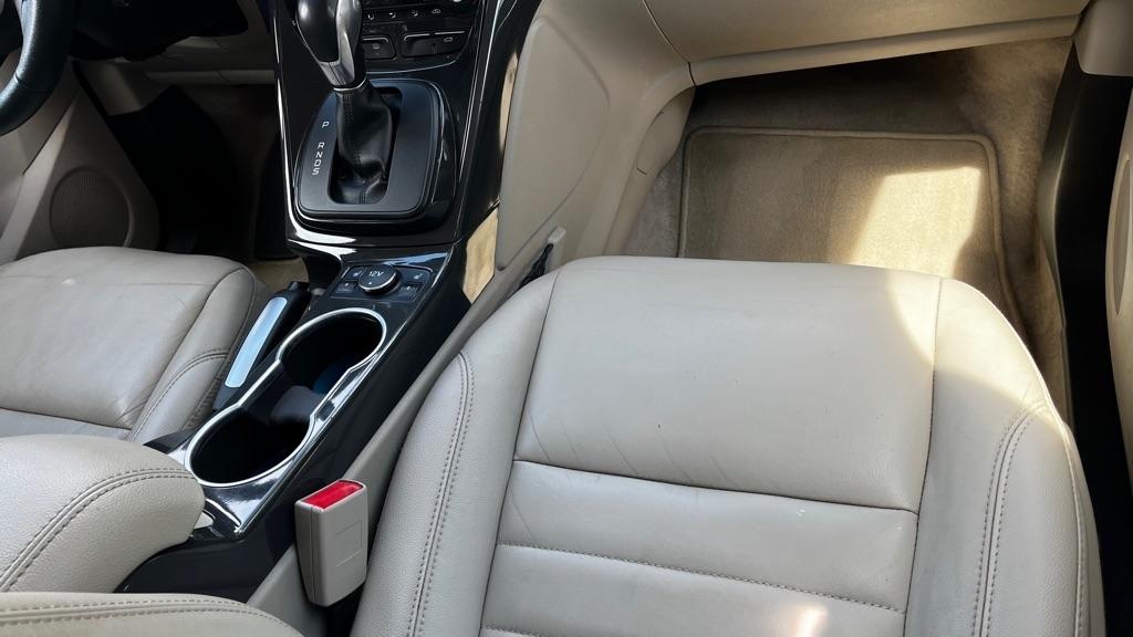 Ford Escape Titanium 4WD 2015
