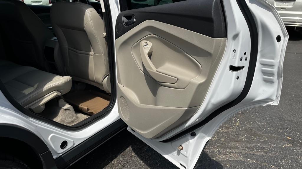 Ford Escape Titanium 4WD 2015
