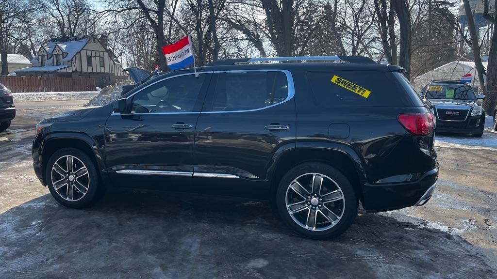GMC Acadia Denali AWD 2017