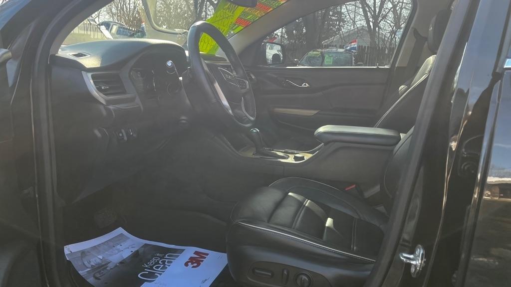 GMC Acadia Denali AWD 2017