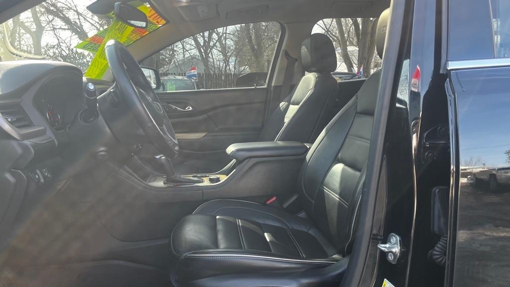 GMC Acadia Denali AWD 2017