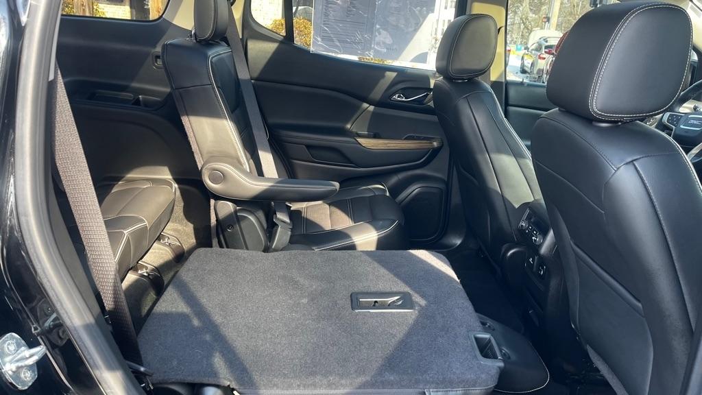 GMC Acadia Denali AWD 2017