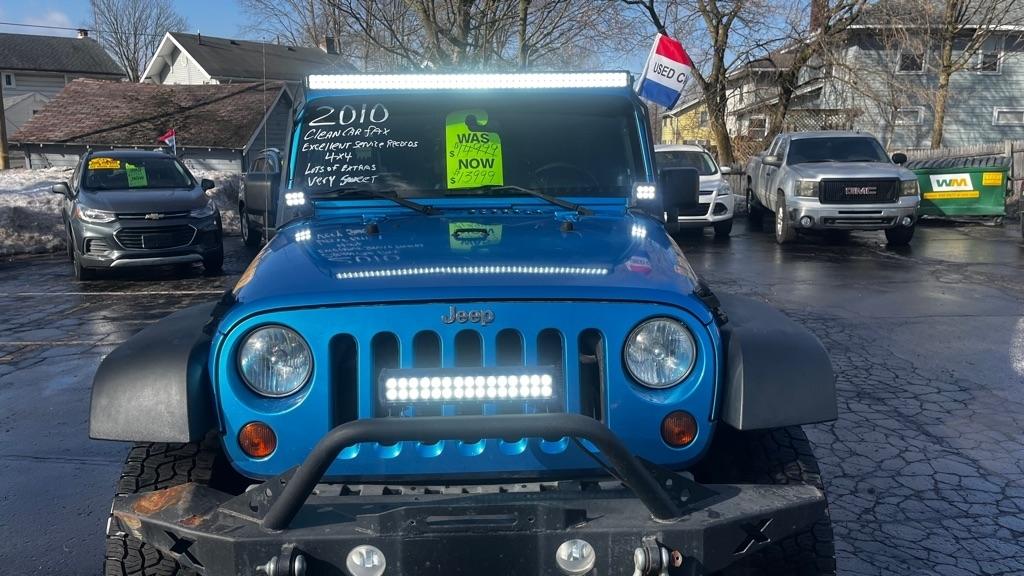 Jeep Wrangler Unlimited Sport 4WD 2010