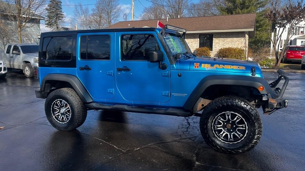 Jeep Wrangler Unlimited Sport 4WD 2010