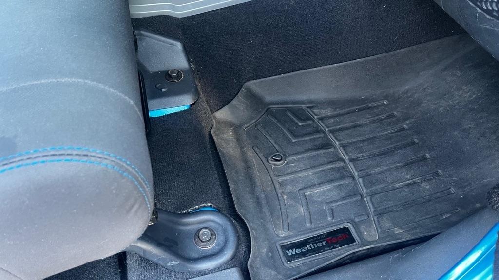 Jeep Wrangler Unlimited Sport 4WD 2010