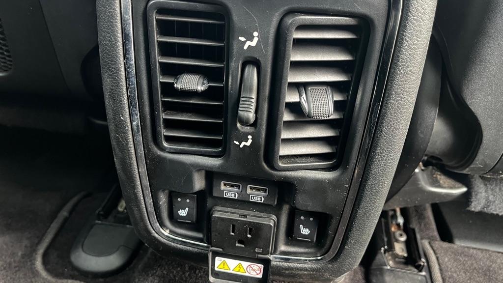 Jeep Grand Cherokee Overland 4WD 2017