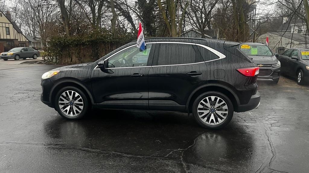 Ford Escape Titanium 4WD 2020