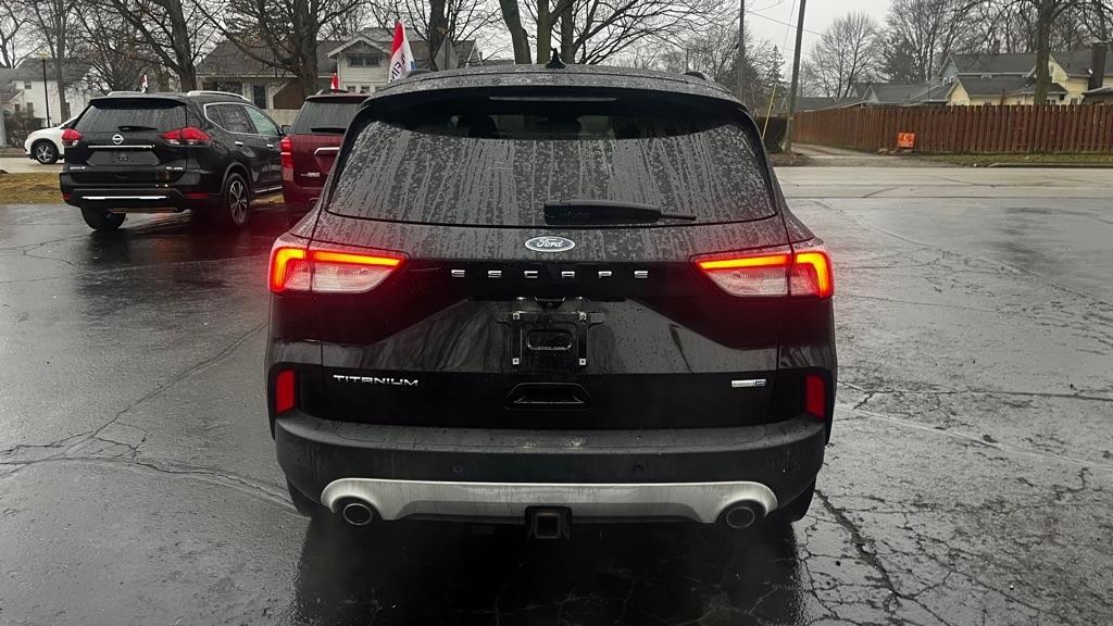 Ford Escape Titanium 4WD 2020