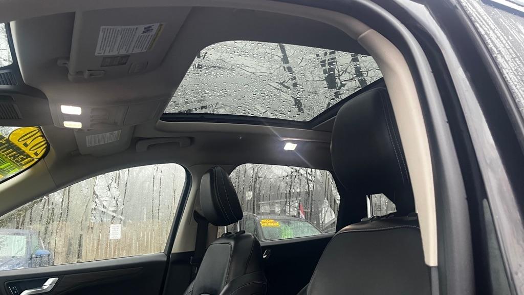 Ford Escape Titanium 4WD 2020