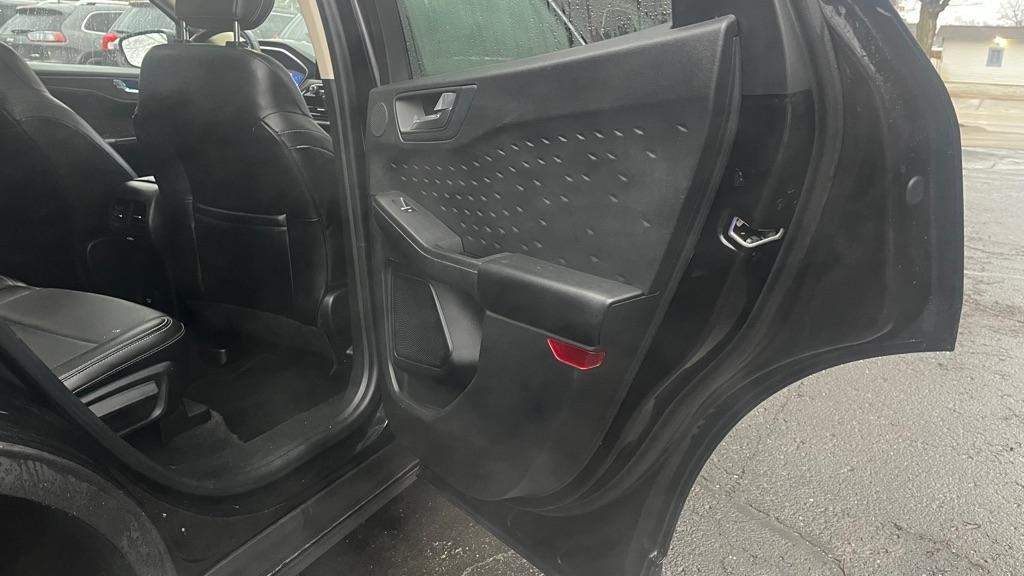 Ford Escape Titanium 4WD 2020