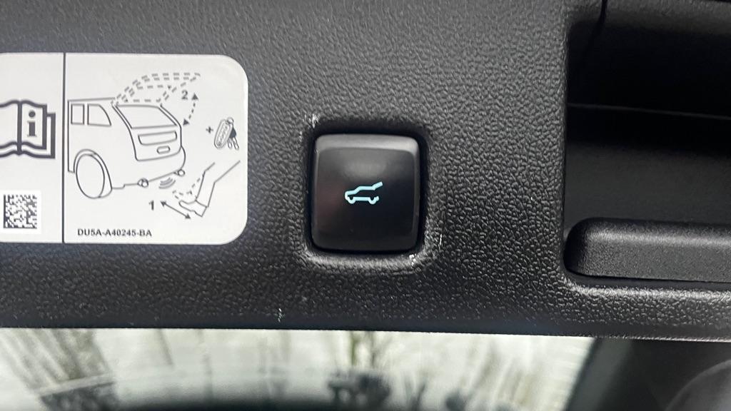 Ford Escape Titanium 4WD 2020