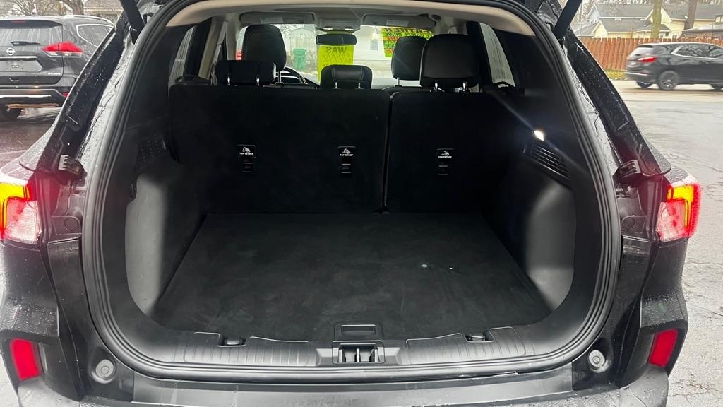 Ford Escape Titanium 4WD 2020