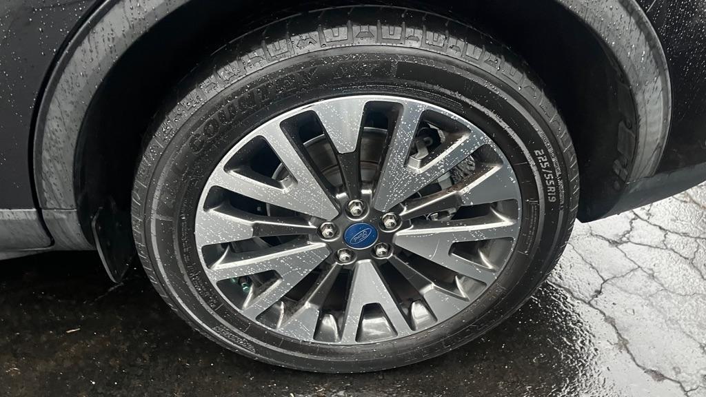 Ford Escape Titanium 4WD 2020