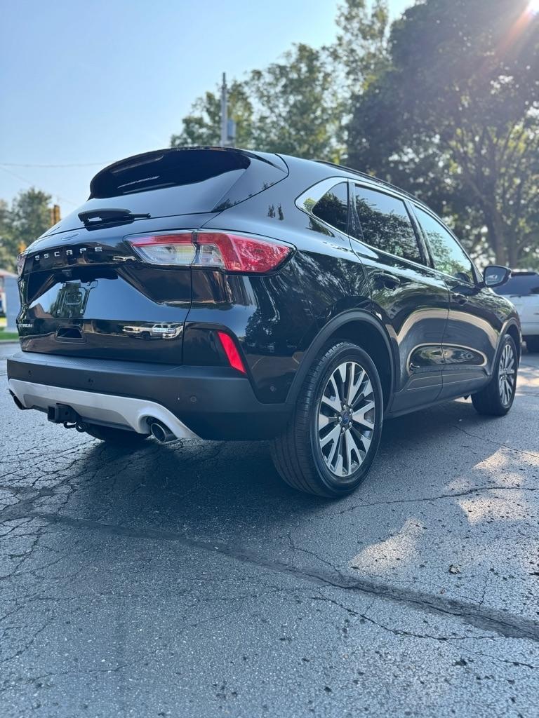 Ford Escape Titanium 4WD 2020