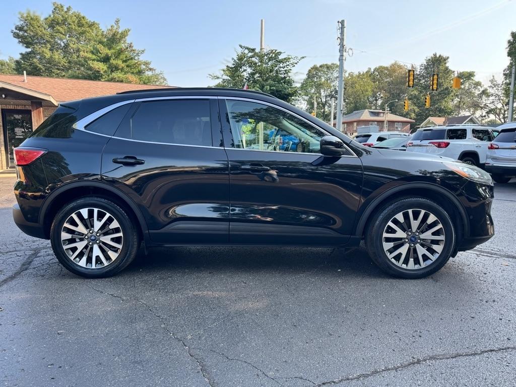 Ford Escape Titanium 4WD 2020