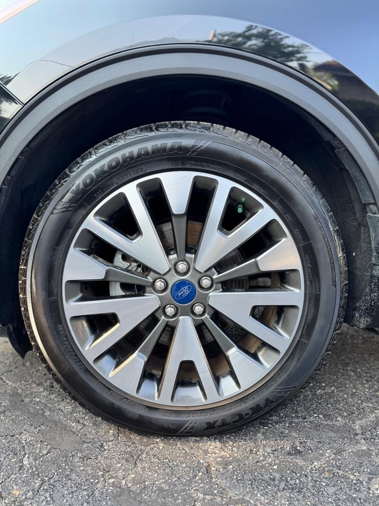 Ford Escape Titanium 4WD 2020