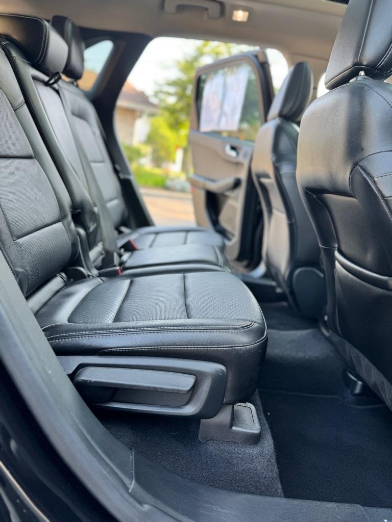 Ford Escape Titanium 4WD 2020