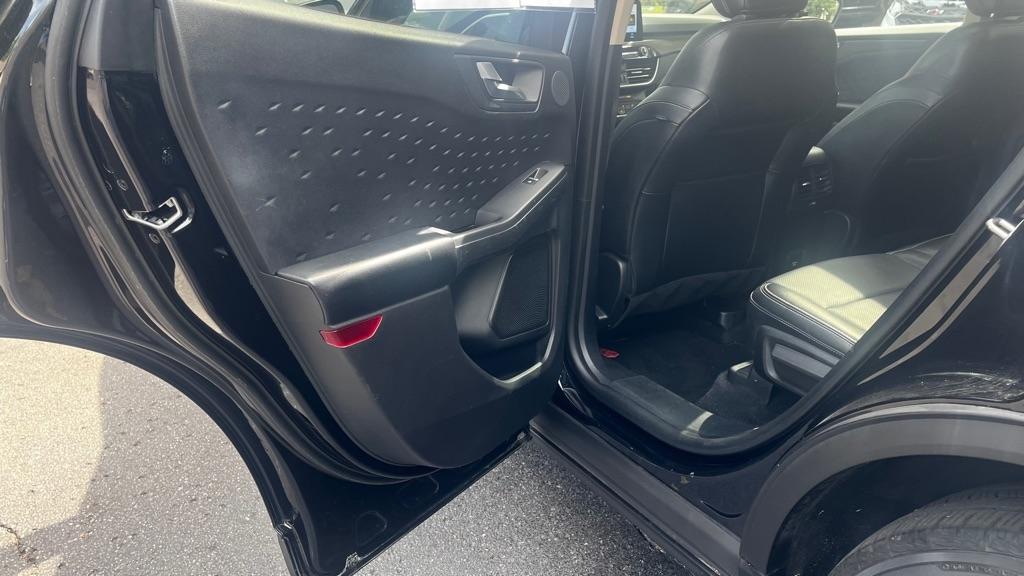 Ford Escape Titanium 4WD 2020