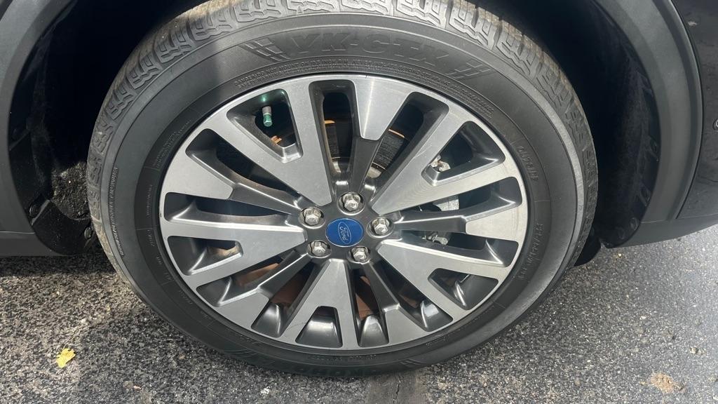 Ford Escape Titanium 4WD 2020