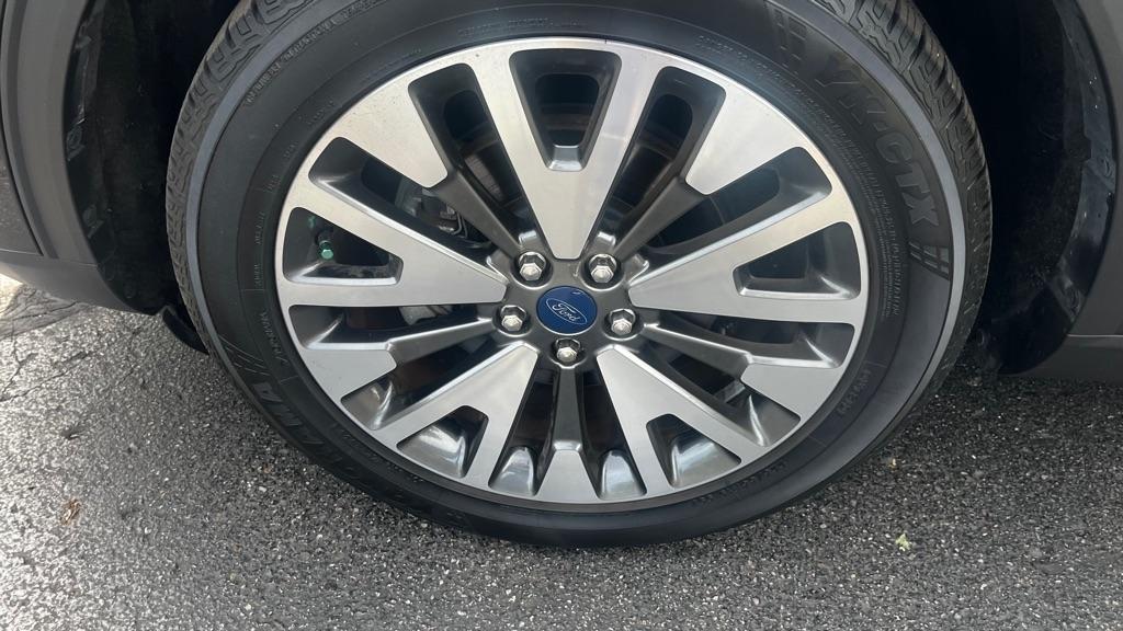 Ford Escape Titanium 4WD 2020