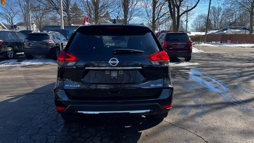 Nissan Rogue S AWD 2017