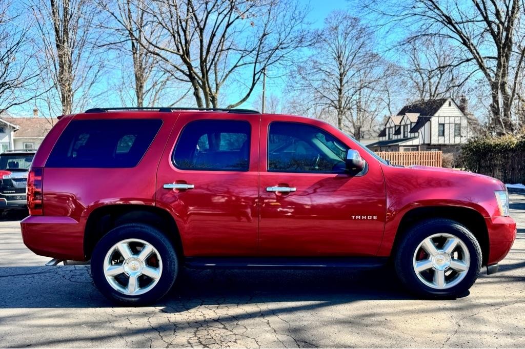 Chevrolet Tahoe LS 4WD 2012