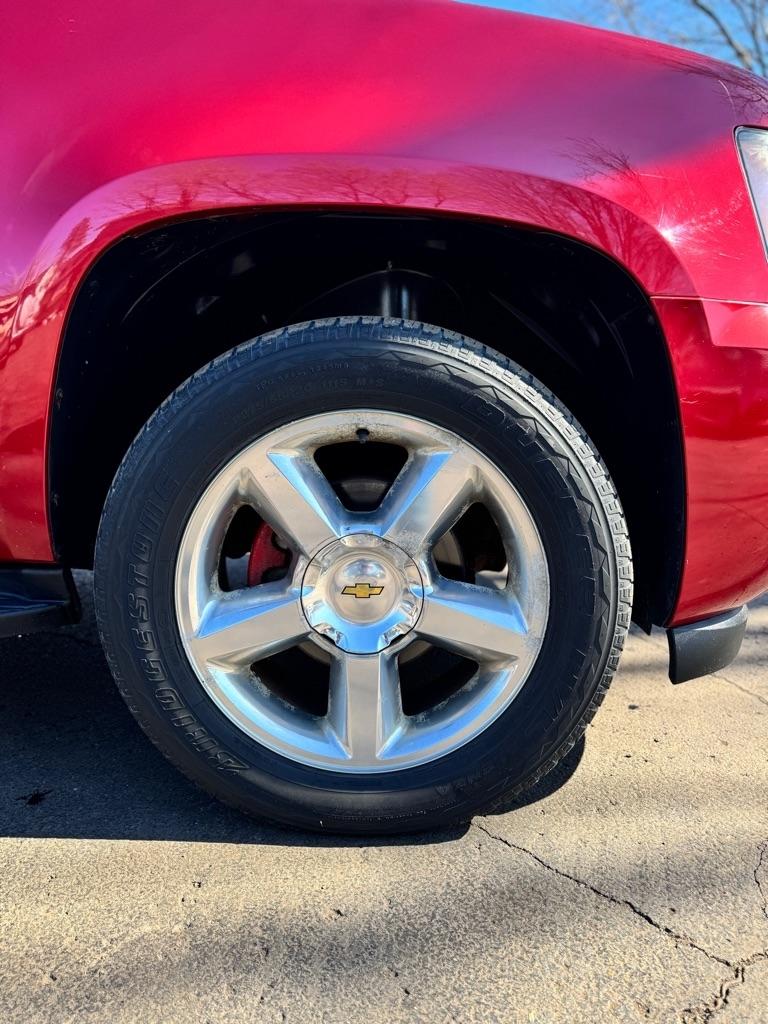 Chevrolet Tahoe LS 4WD 2012