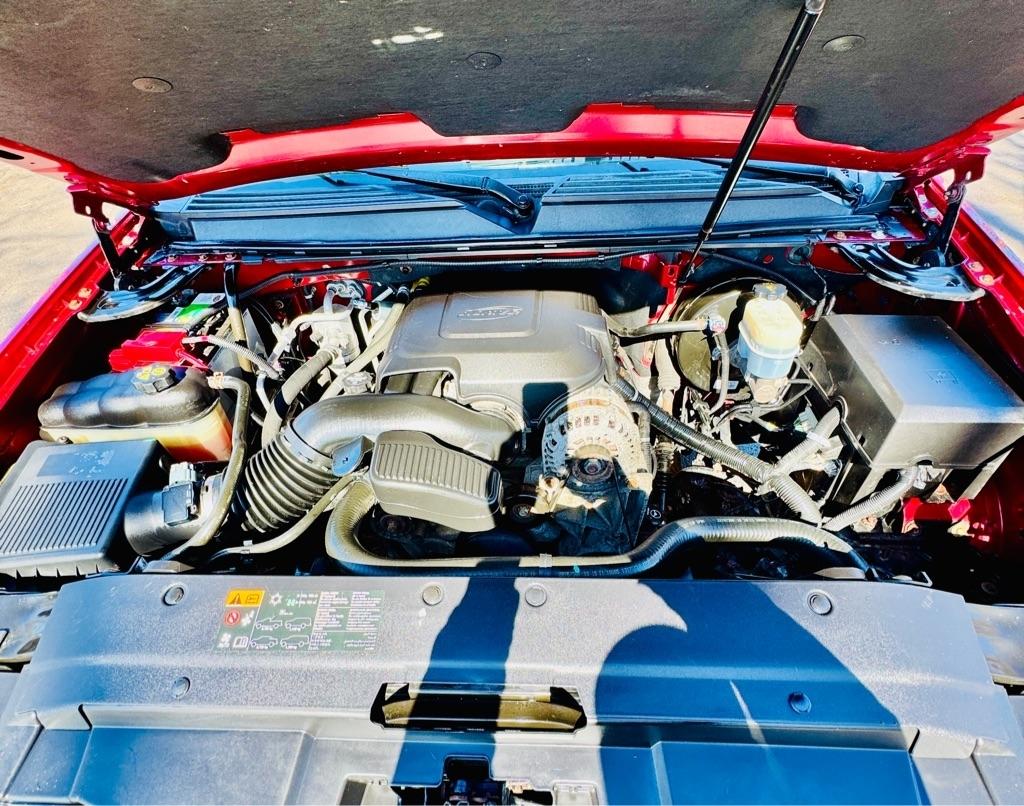 Chevrolet Tahoe LS 4WD 2012