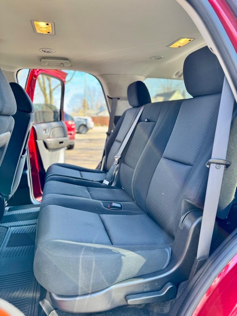 Chevrolet Tahoe LS 4WD 2012