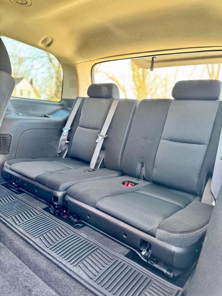 Chevrolet Tahoe LS 4WD 2012