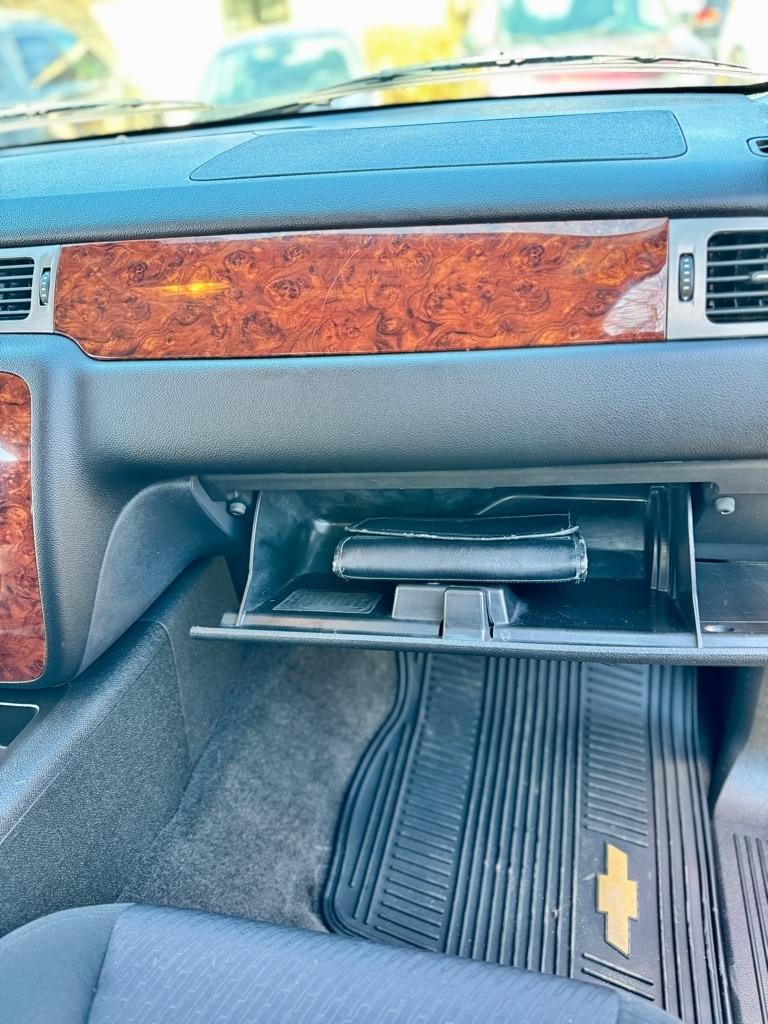 Chevrolet Tahoe LS 4WD 2012