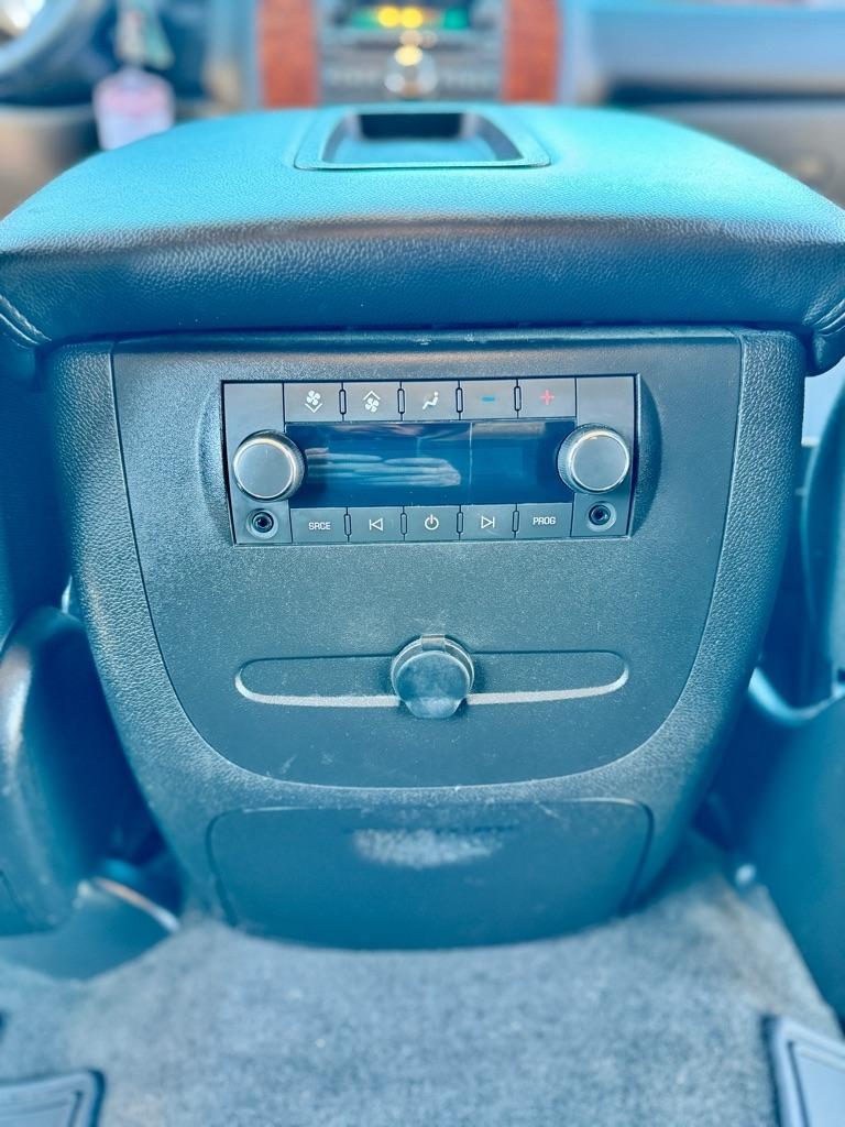 Chevrolet Tahoe LS 4WD 2012