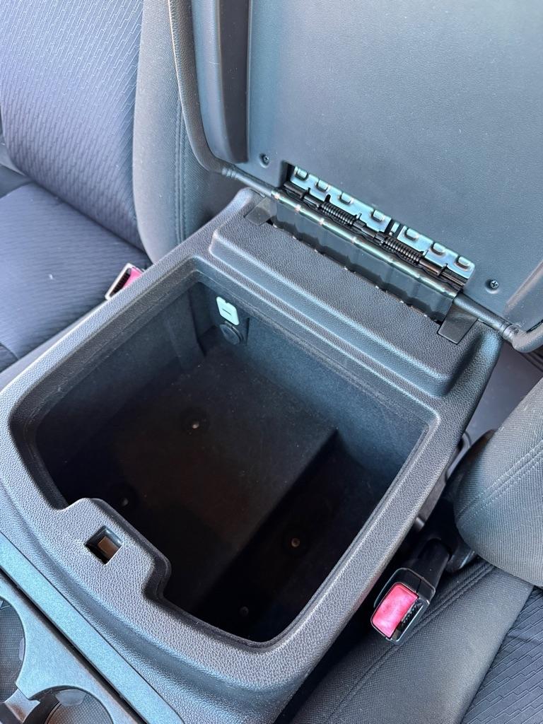 Chevrolet Tahoe LS 4WD 2012