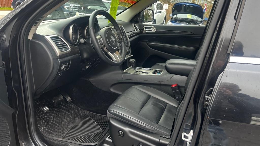 Jeep Grand Cherokee Laredo 4WD 2013