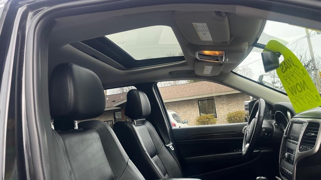 Jeep Grand Cherokee Laredo 4WD 2013