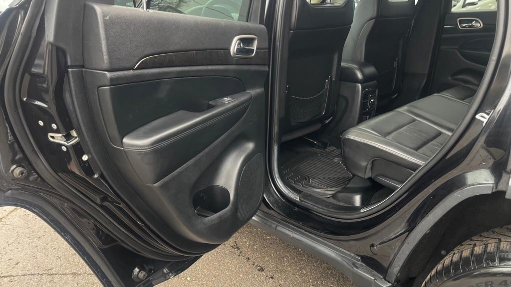 Jeep Grand Cherokee Laredo 4WD 2013