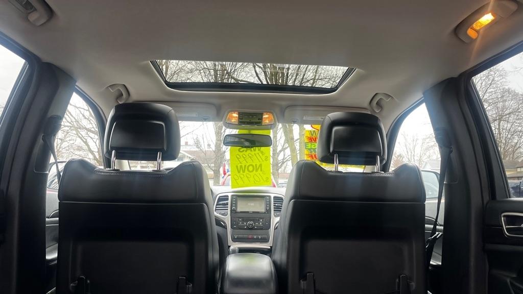 Jeep Grand Cherokee Laredo 4WD 2013