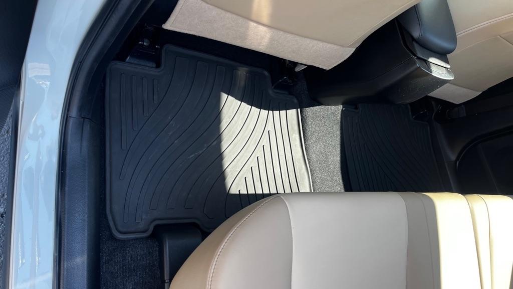 Toyota RAV4 Limited AWD 2014