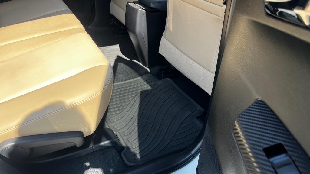 Toyota RAV4 Limited AWD 2014