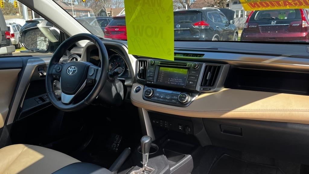 Toyota RAV4 Limited AWD 2014
