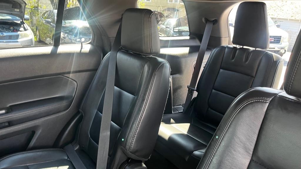 Ford Explorer XLT 4WD 2013