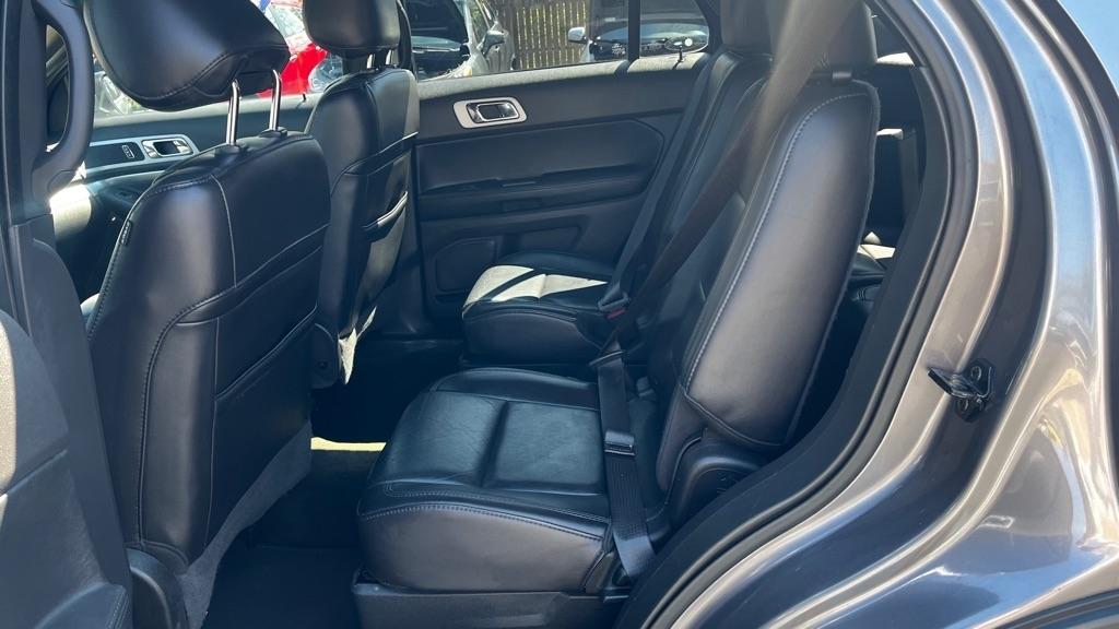 Ford Explorer XLT 4WD 2013